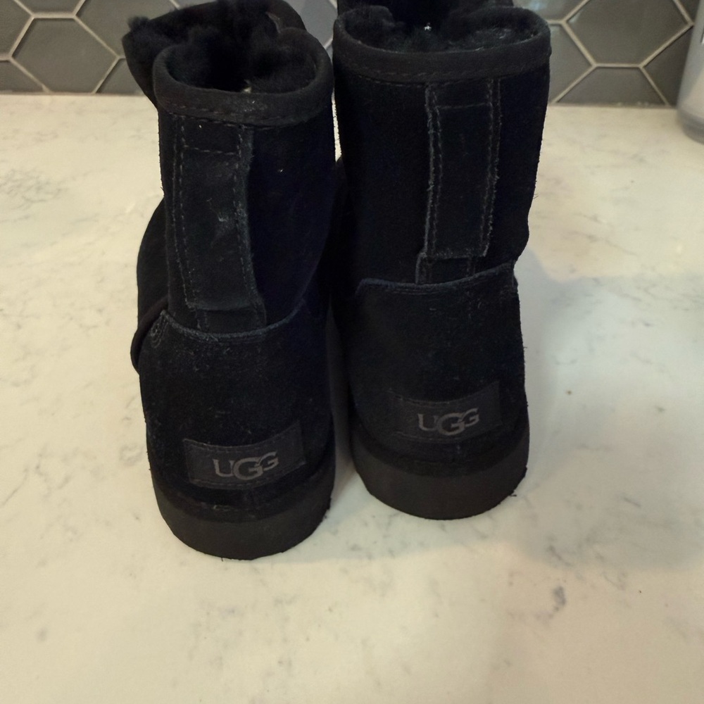 UGG Black Short Shearling-Lined Boots